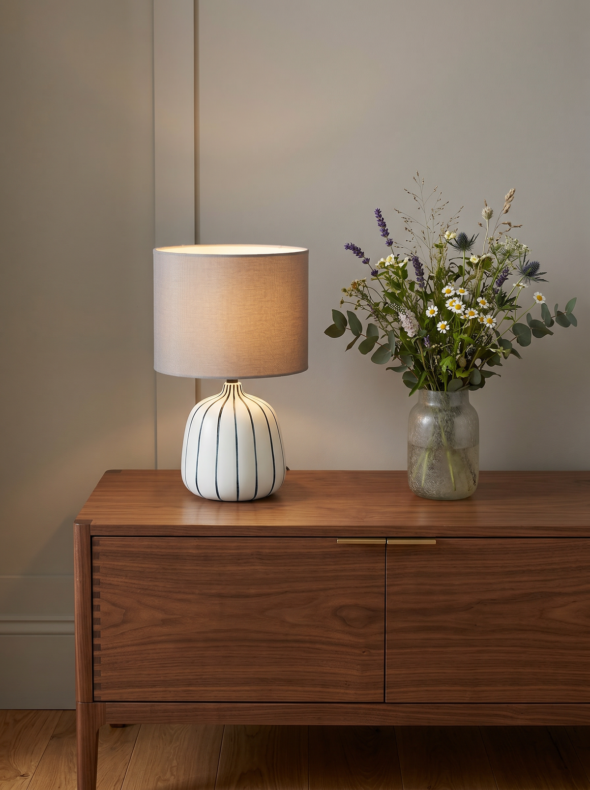Strip Table Lamp