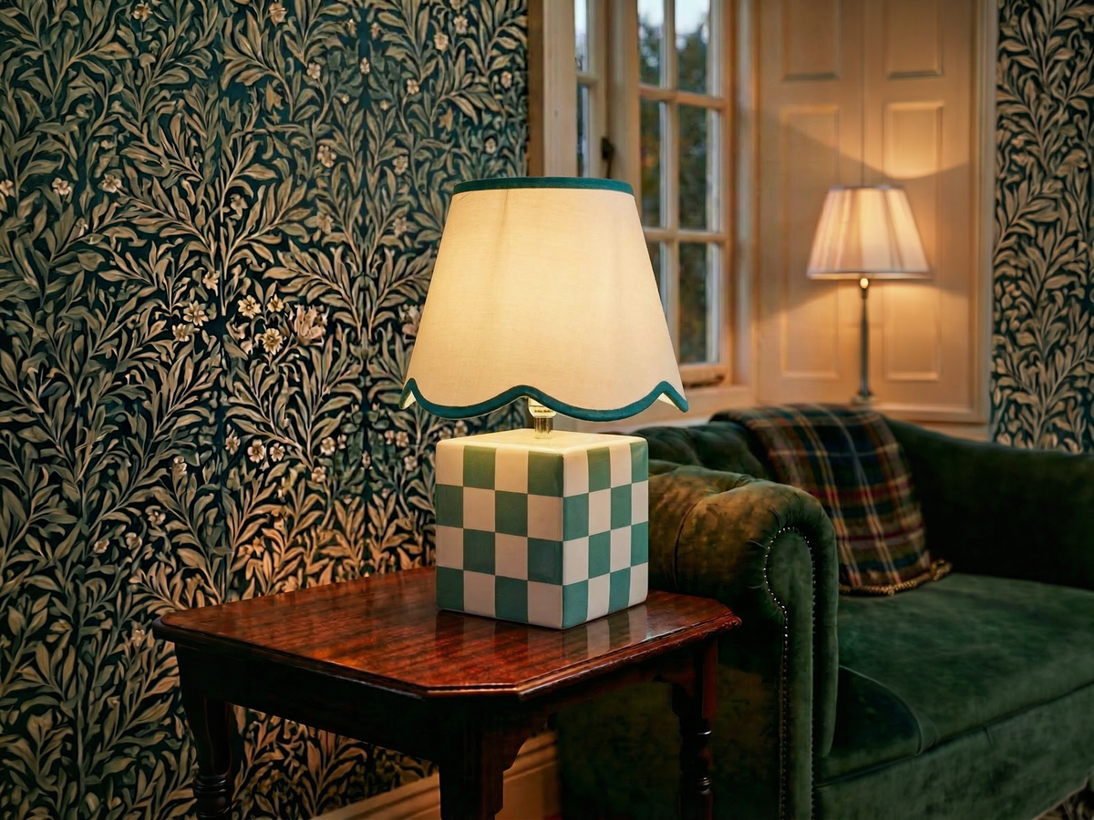 Grid Table Lamp